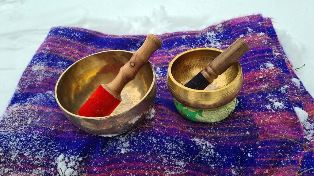 singing-bowl-6089481_1280 - Ulrike Zika